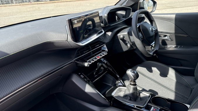 Peugeot 208 1.2 PureTech 100 GT 5dr Petrol Hatchback - Image 9